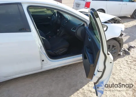 2016 Dodge Dart Sxt Sport Blacktop z USA, uszkodzony, nr VIN 1C3CDFFA3GD821623